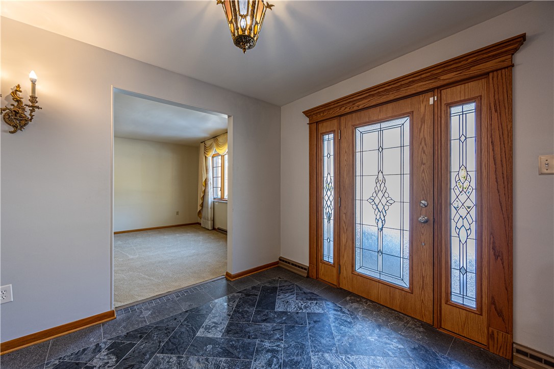 50 Camelot Ct