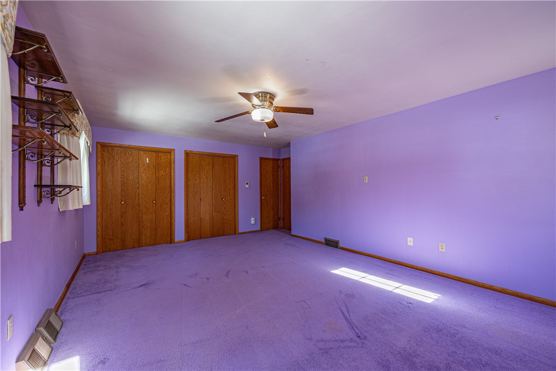 50 Camelot Ct