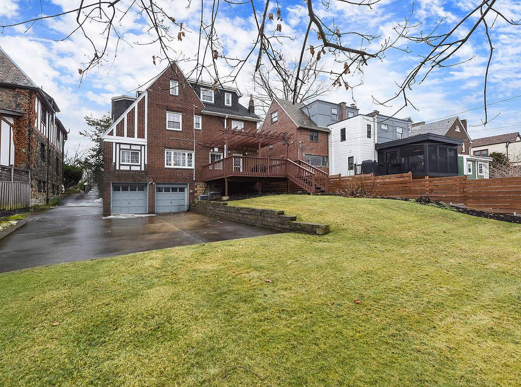 2205 Beechwood Blvd.