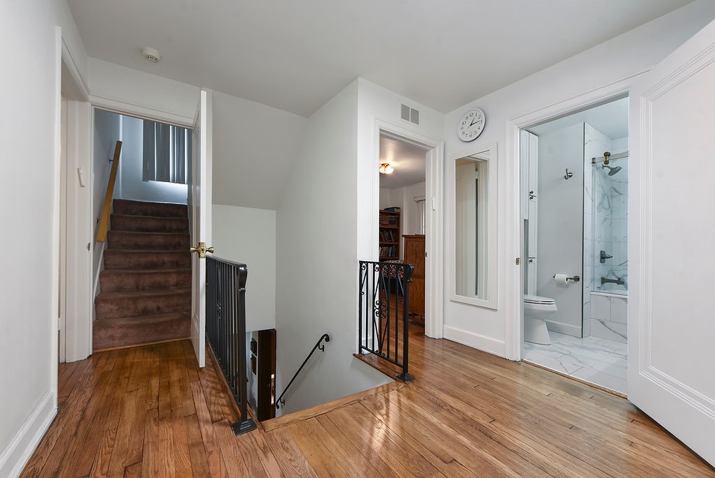 2205 Beechwood Blvd.