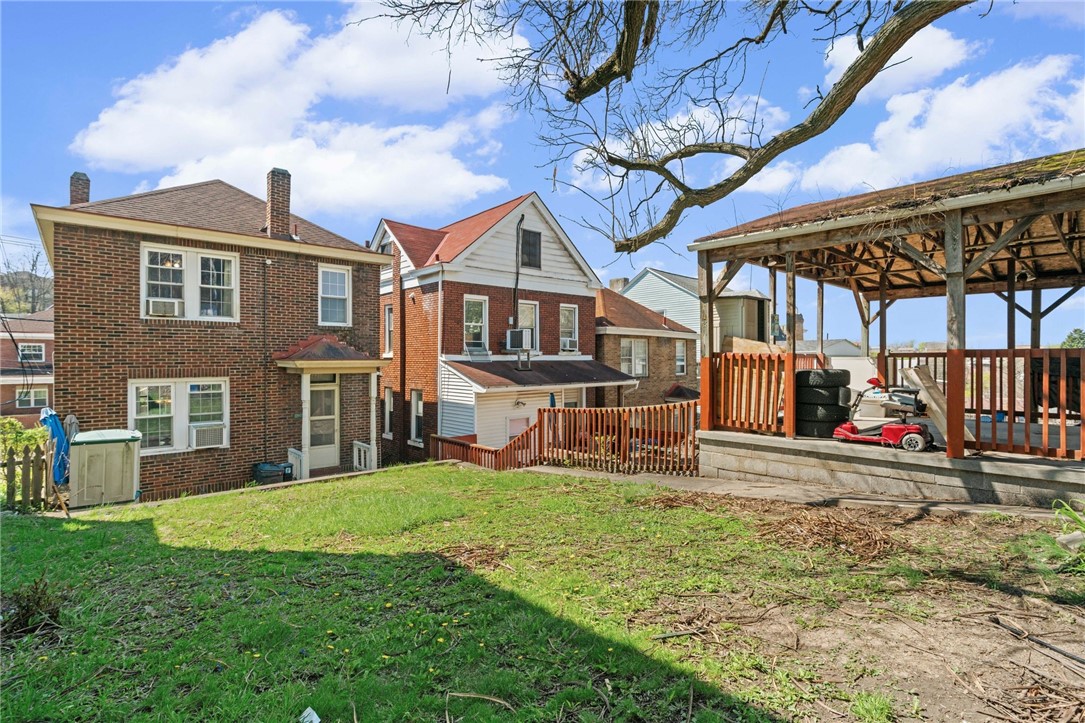 821 Greenfield Ave
