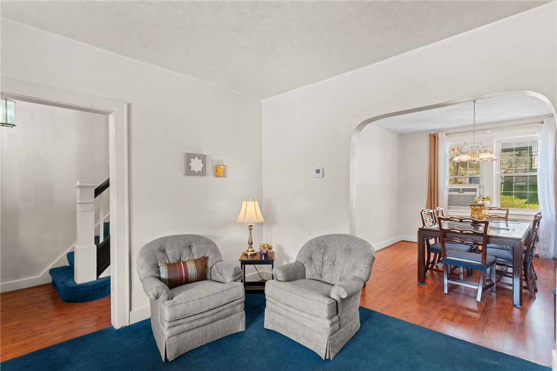 821 Greenfield Ave