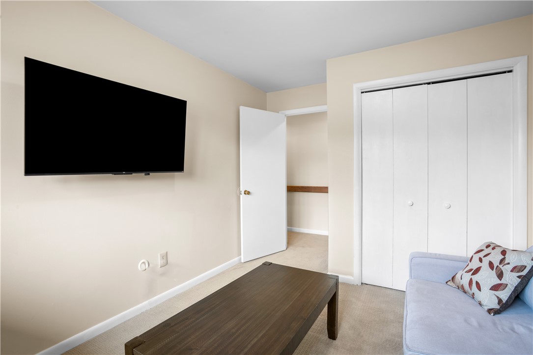6113 Grafton St