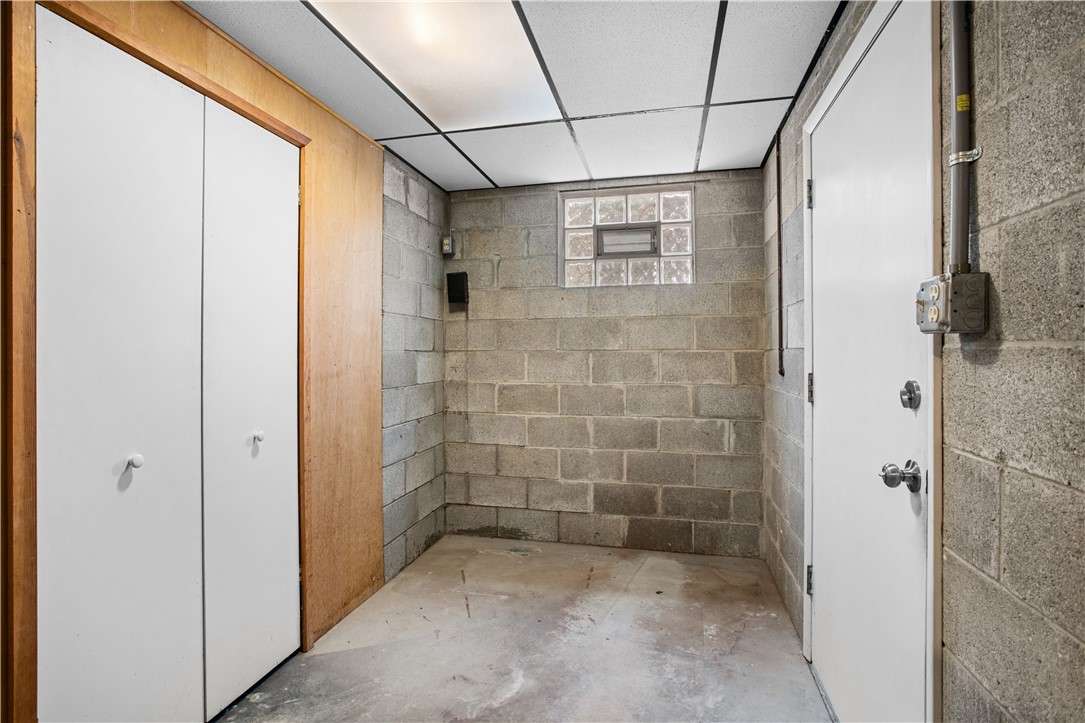6113 Grafton St