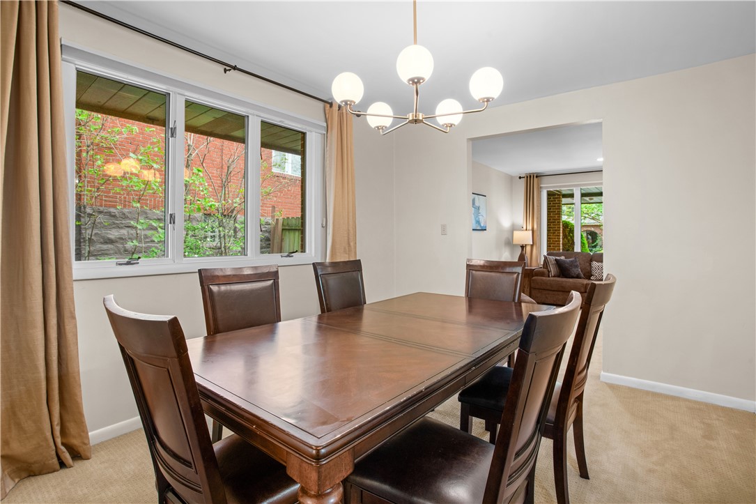 6113 Grafton St