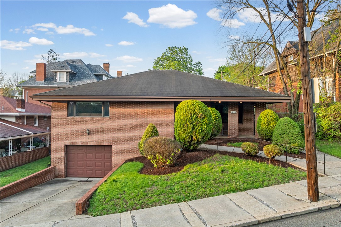 6113 Grafton St