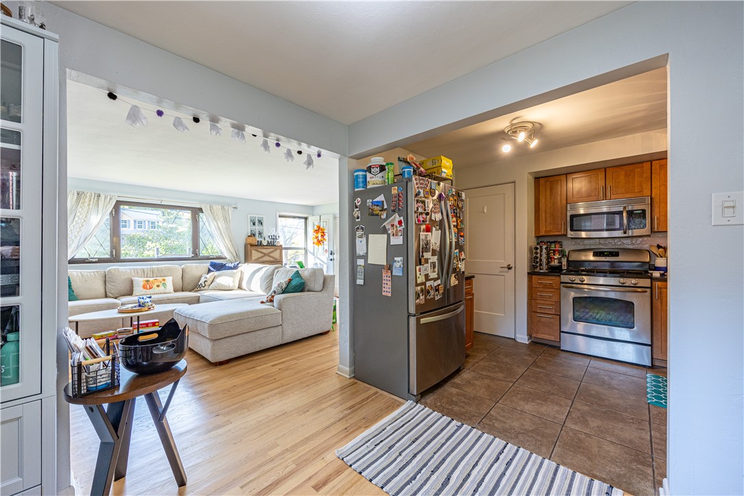 624 Fort Couch Rd