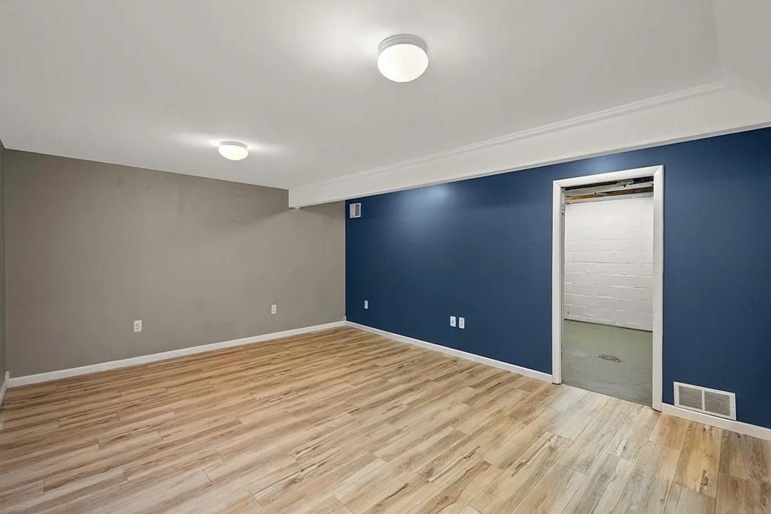 624 Fort Couch Rd