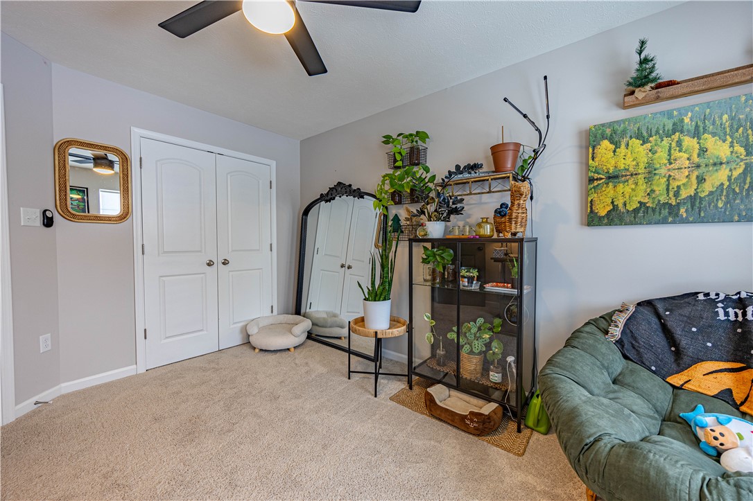 103 Sweetwater Dr