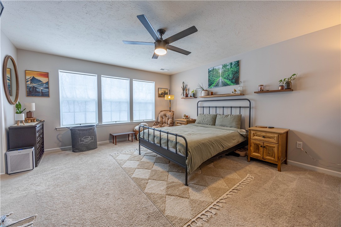 103 Sweetwater Dr