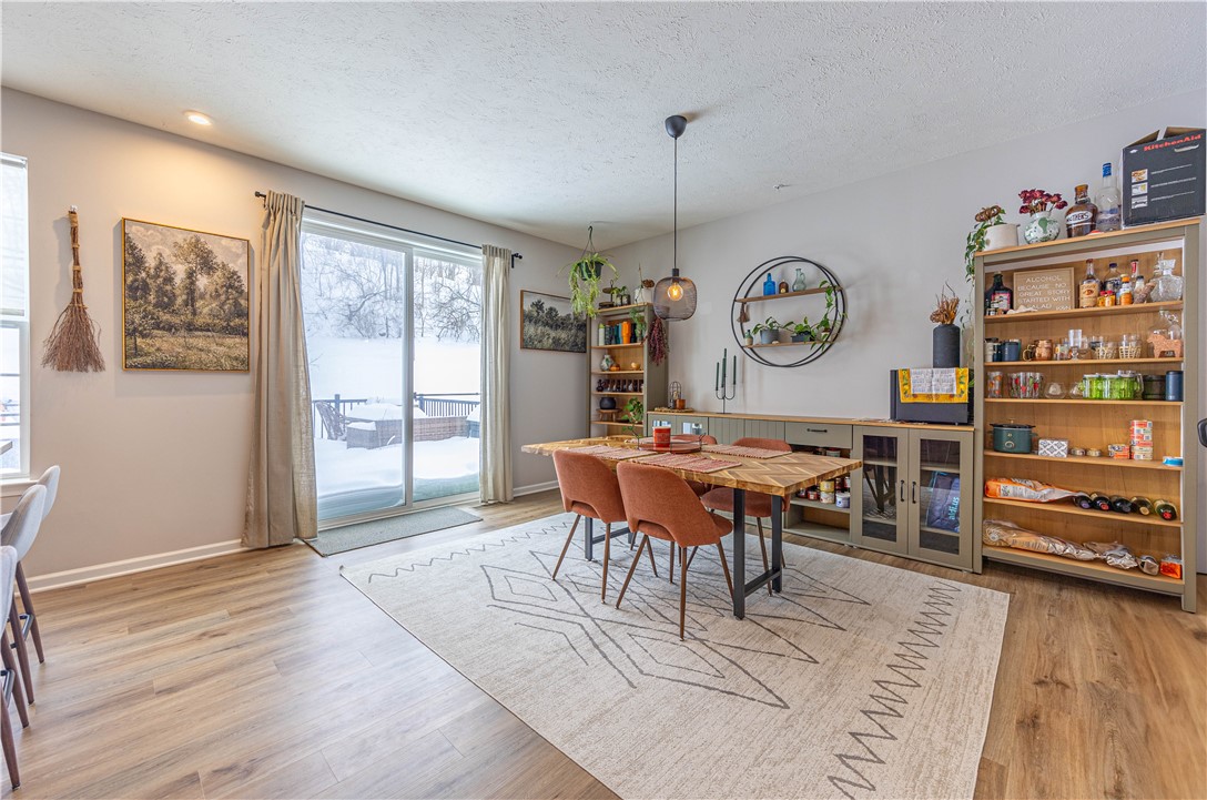 103 Sweetwater Dr