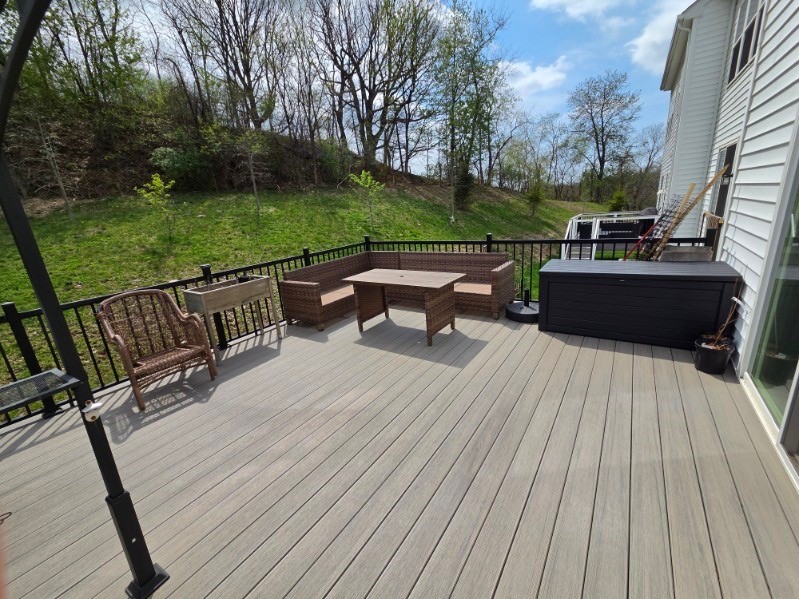 103 Sweetwater Dr