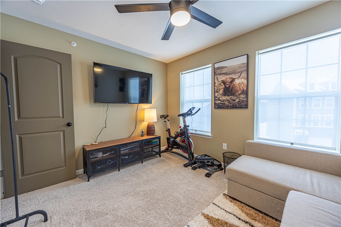 103 Sweetwater Dr