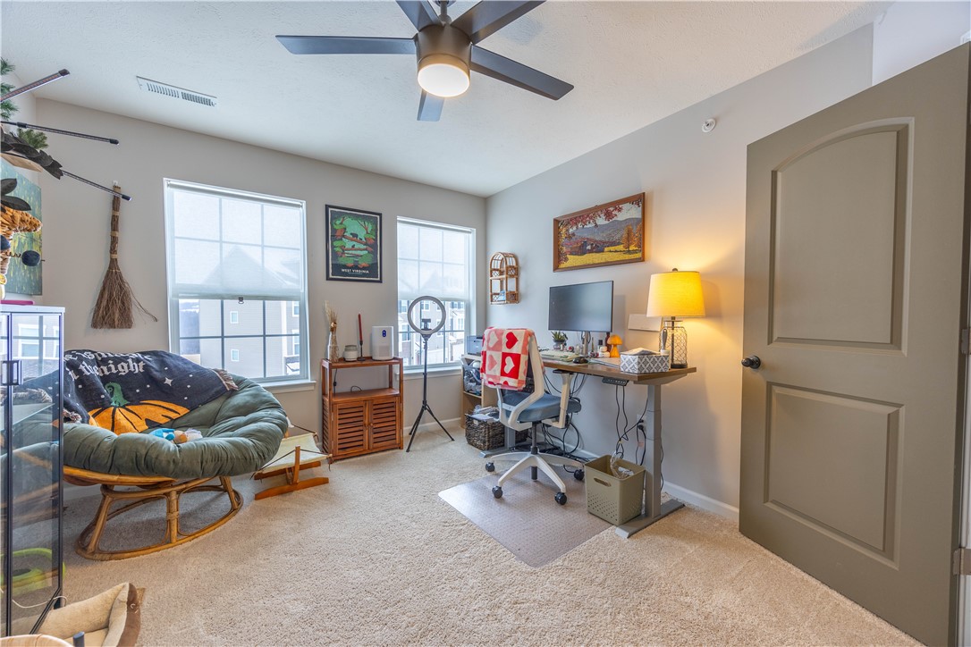 103 Sweetwater Dr