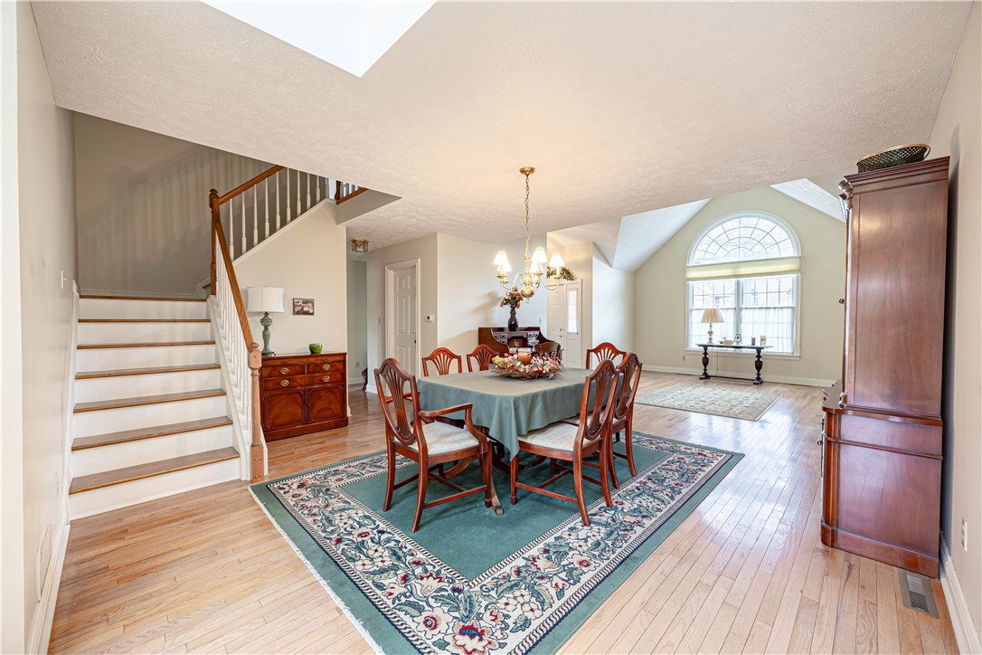 224 Country View Dr