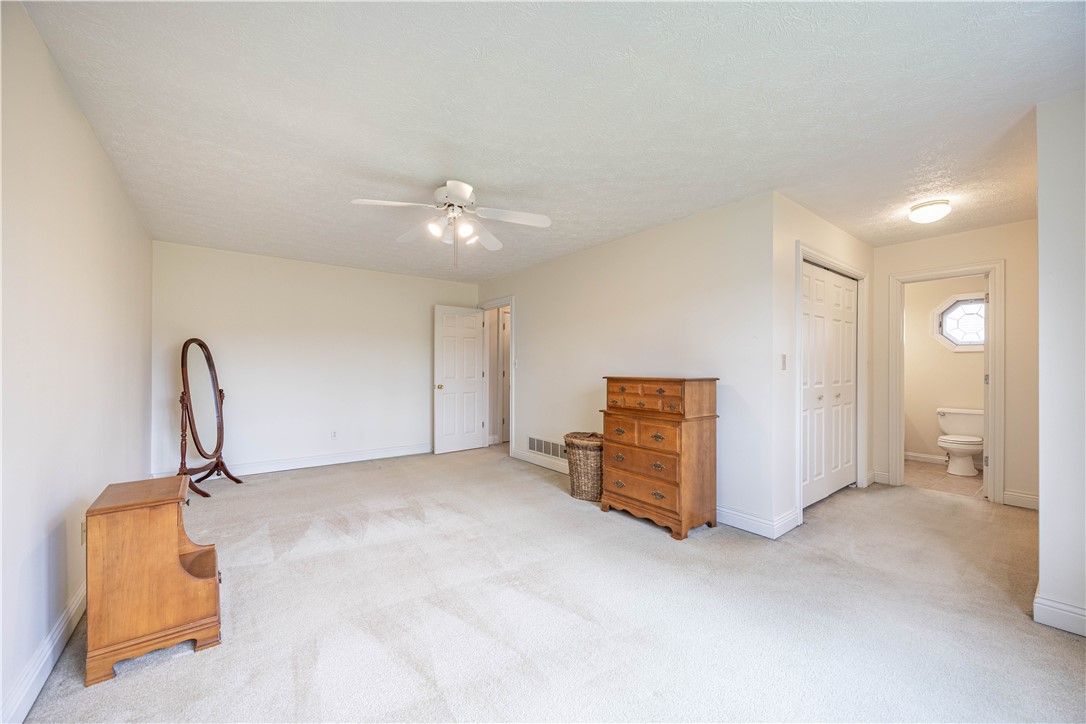 224 Country View Dr