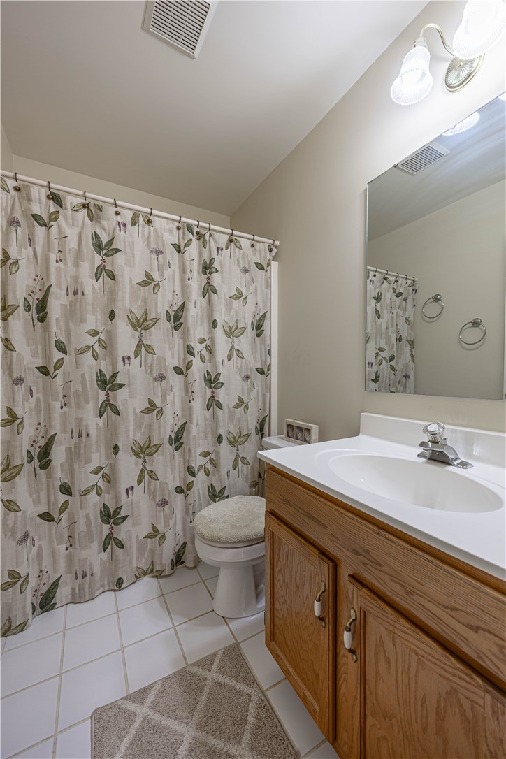 224 Country View Dr