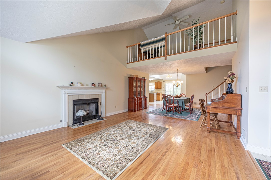 224 Country View Dr