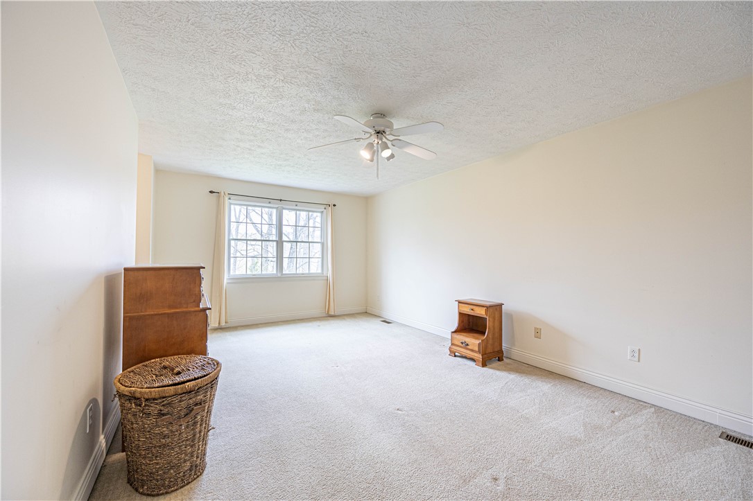 224 Country View Dr