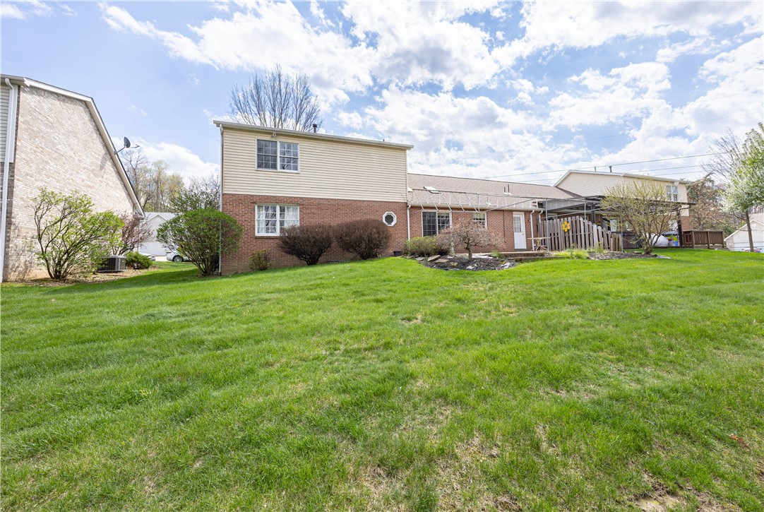 224 Country View Dr
