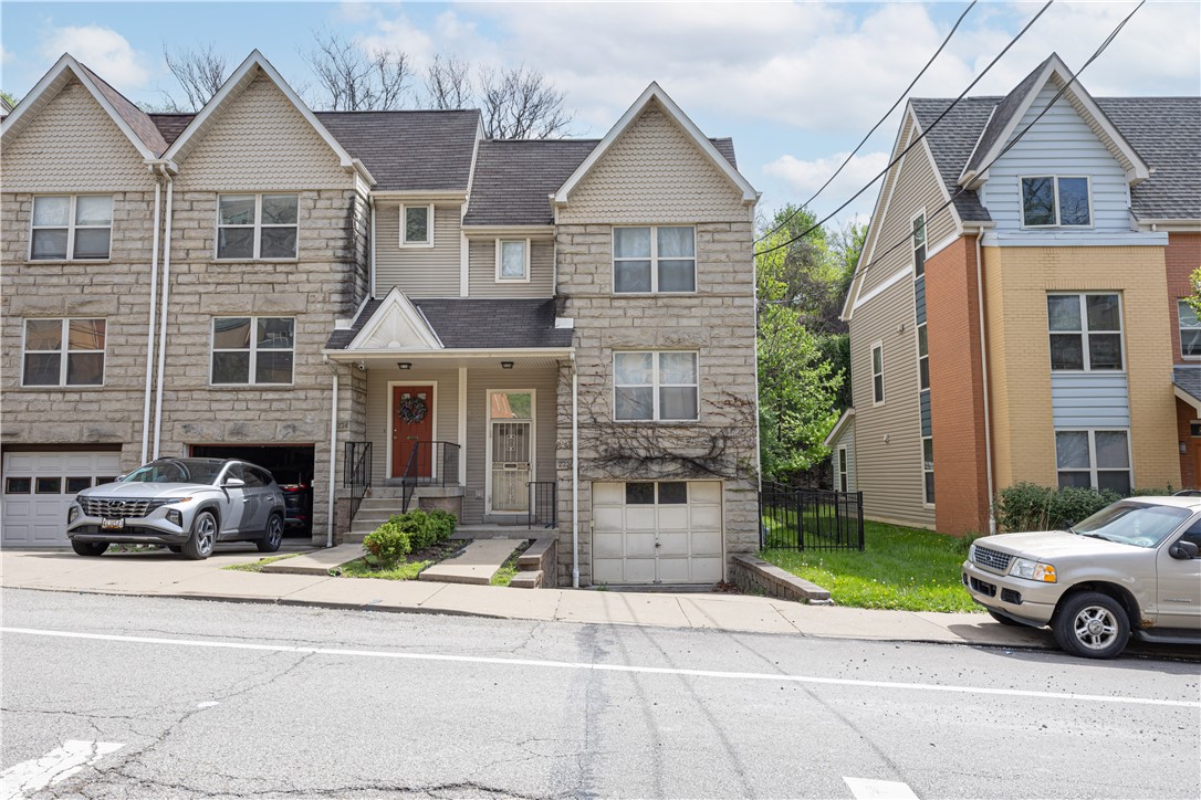 232 Dinwiddie St
