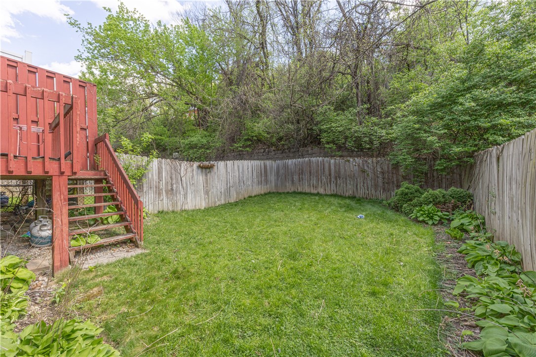 232 Dinwiddie St