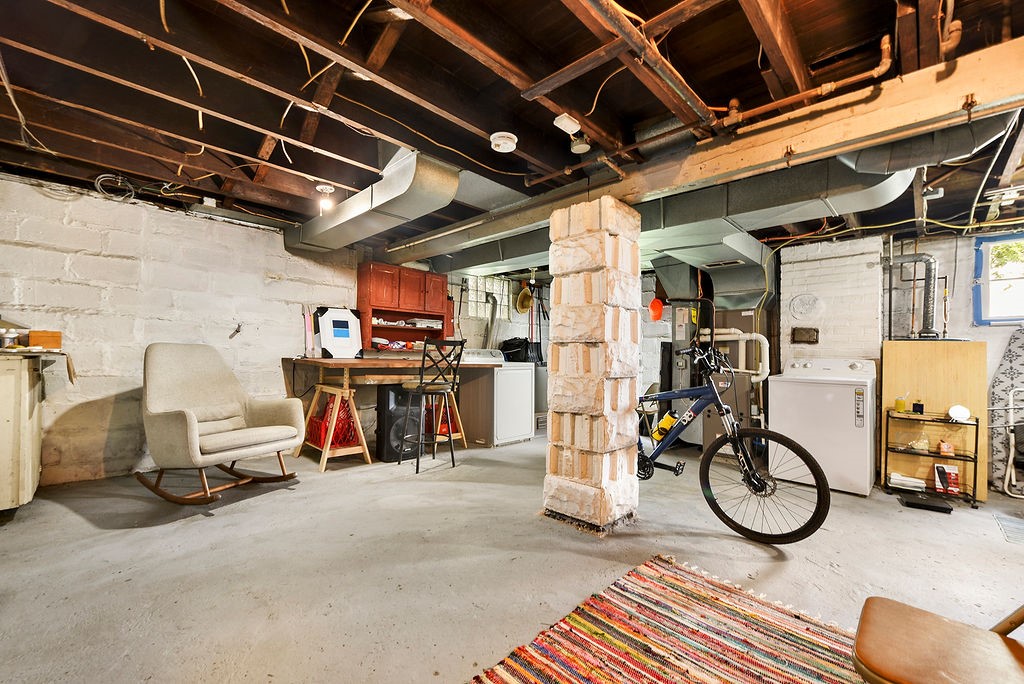245 E Eugene St