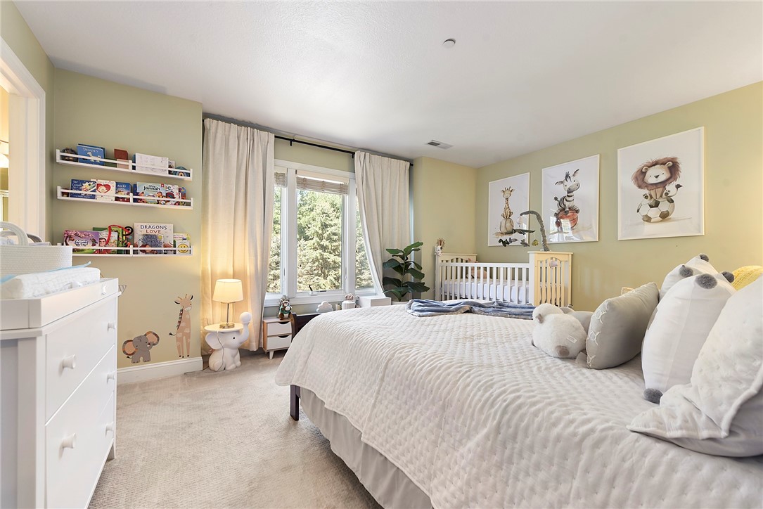 115 Saint Charles Ct