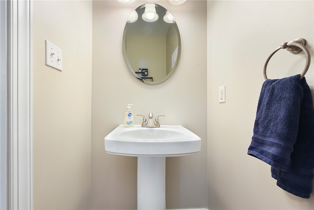 115 Saint Charles Ct