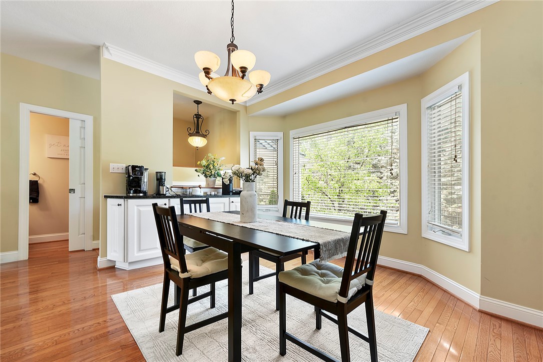 115 Saint Charles Ct