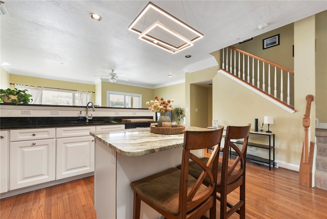 115 Saint Charles Ct