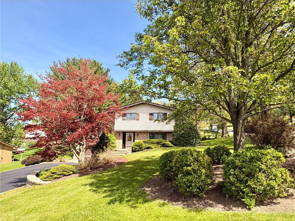 5122 Leroy Dr