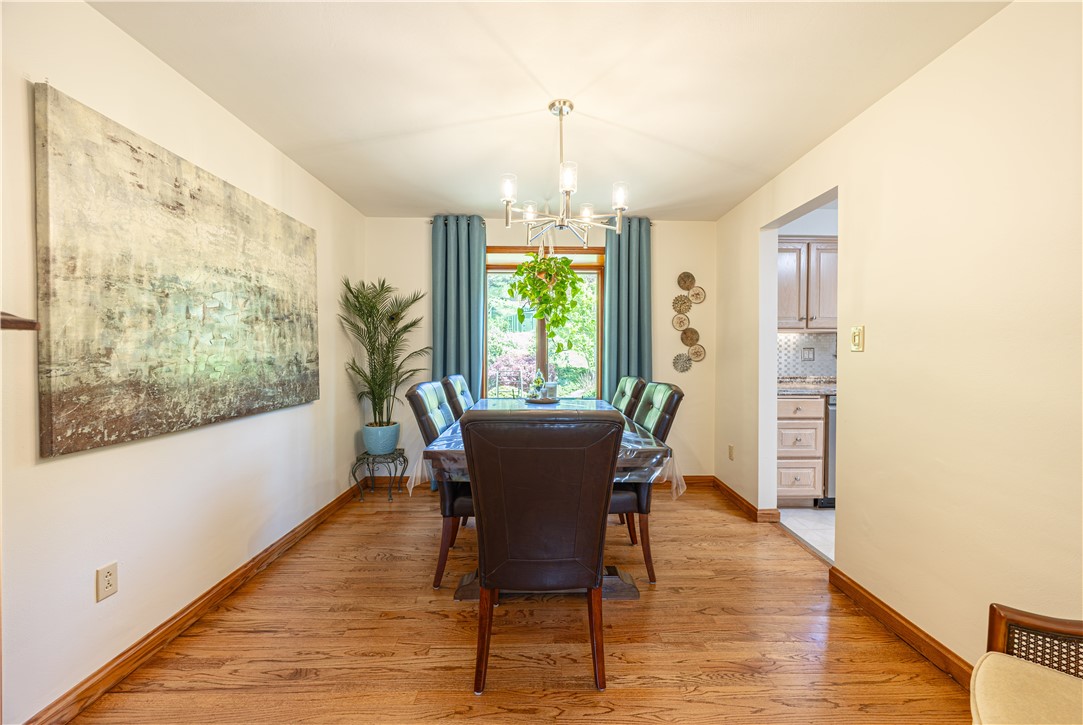 5122 Leroy Dr