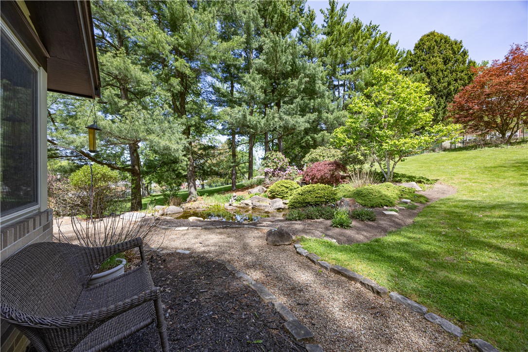 5122 Leroy Dr