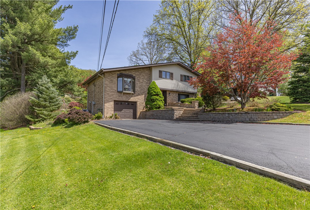 5122 Leroy Dr