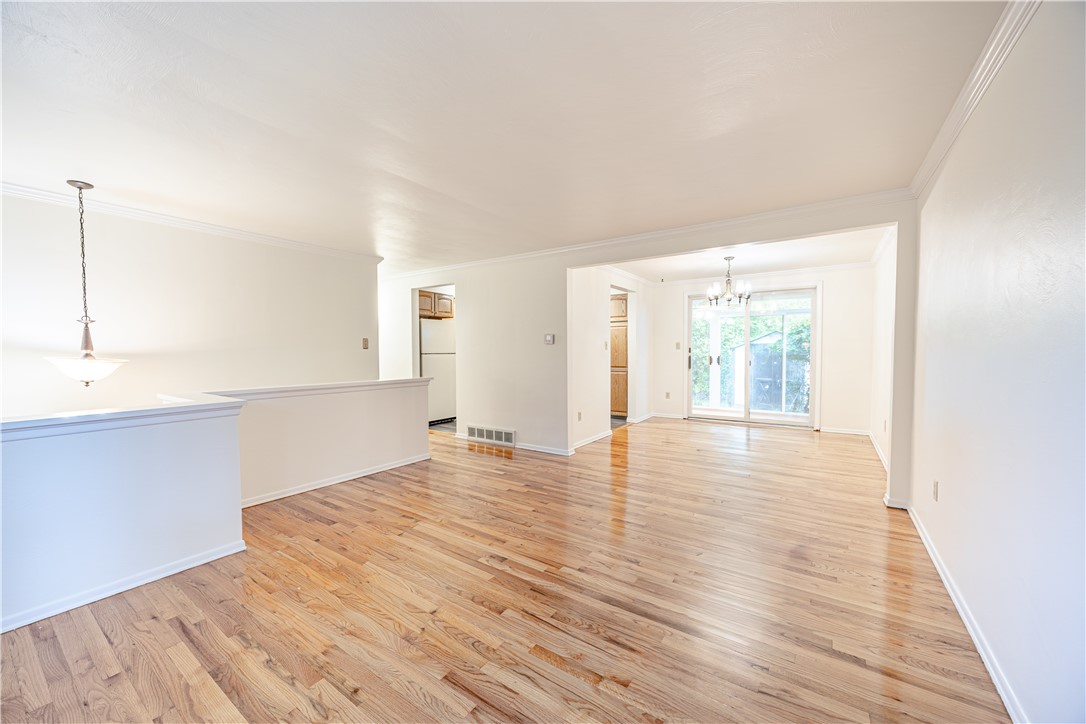 344 Springwood Dr
