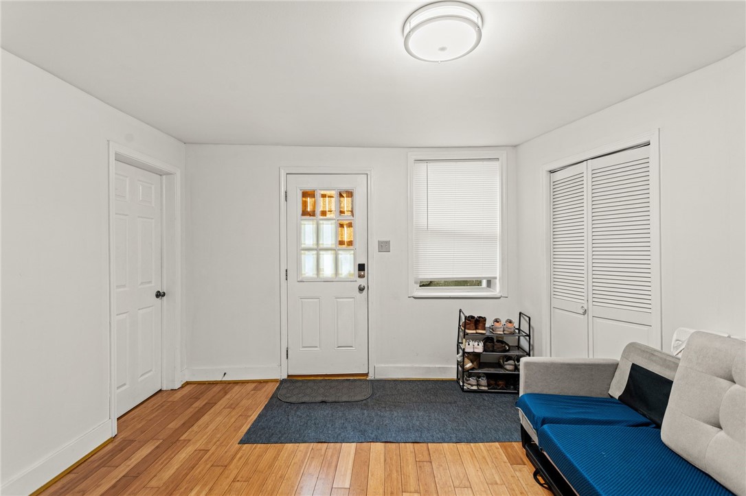 324 Greenfield Ave