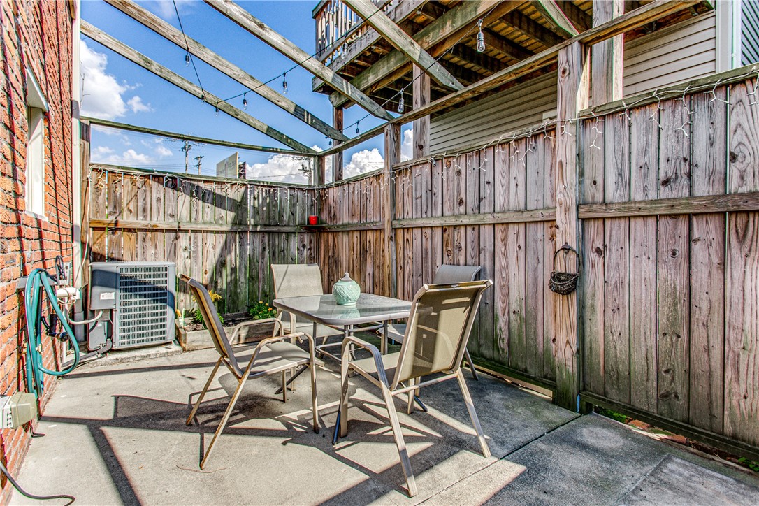 2128 Merriman Way