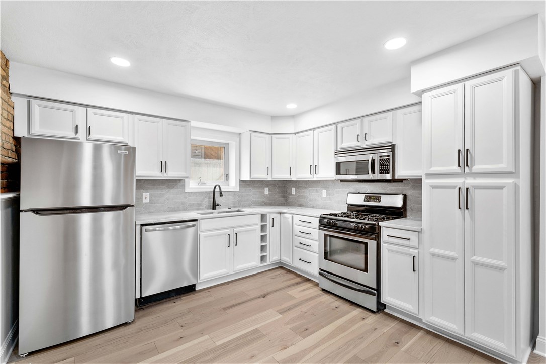 2128 Merriman Way