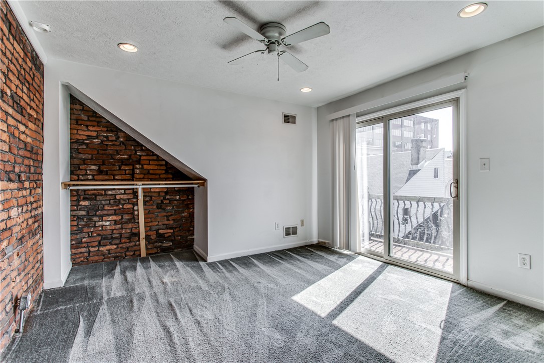 2128 Merriman Way