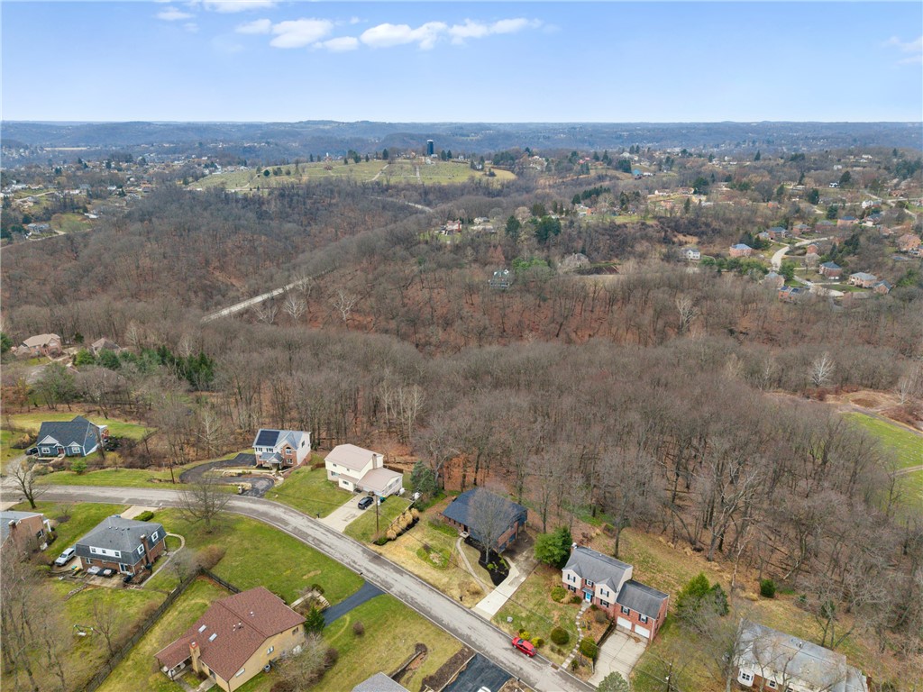 31 Collinwood Dr