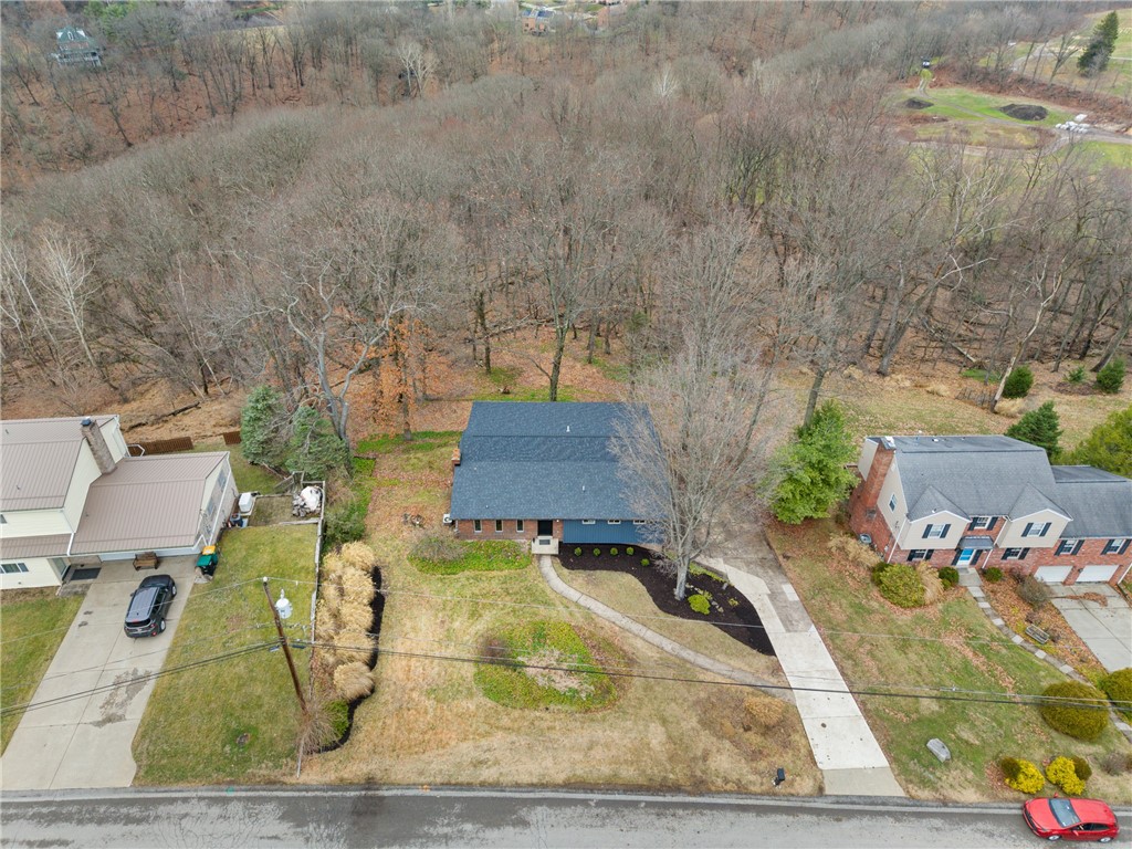 31 Collinwood Dr