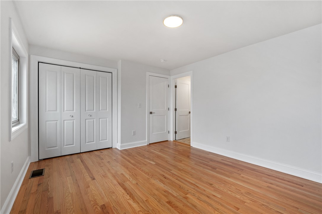 31 Collinwood Dr