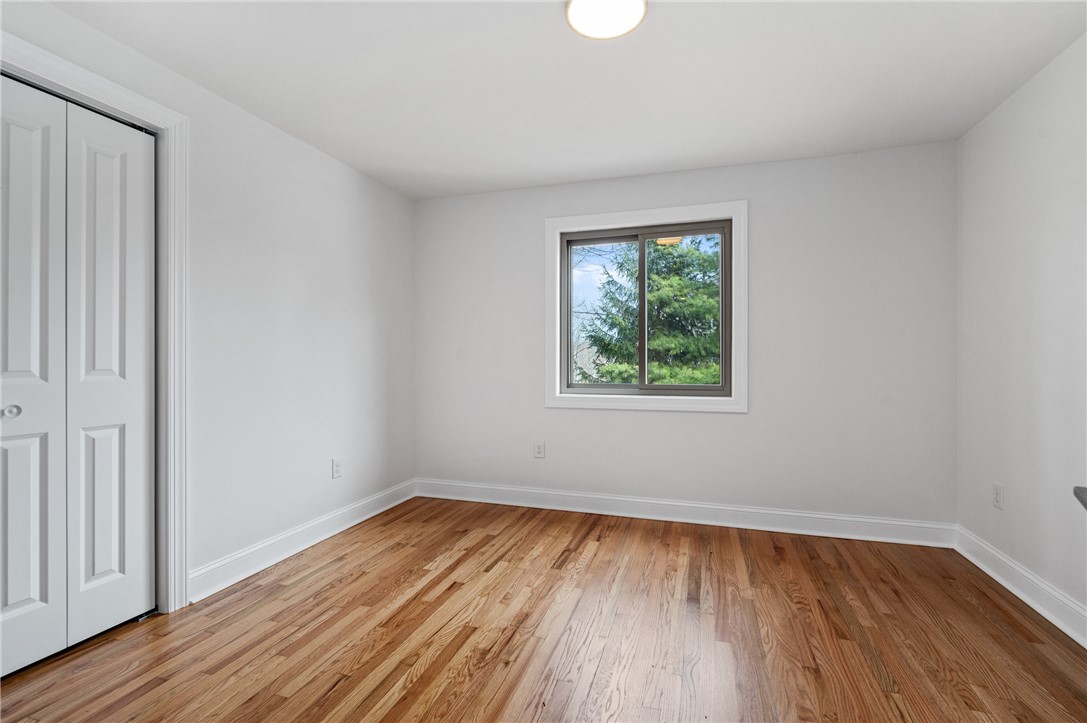 31 Collinwood Dr