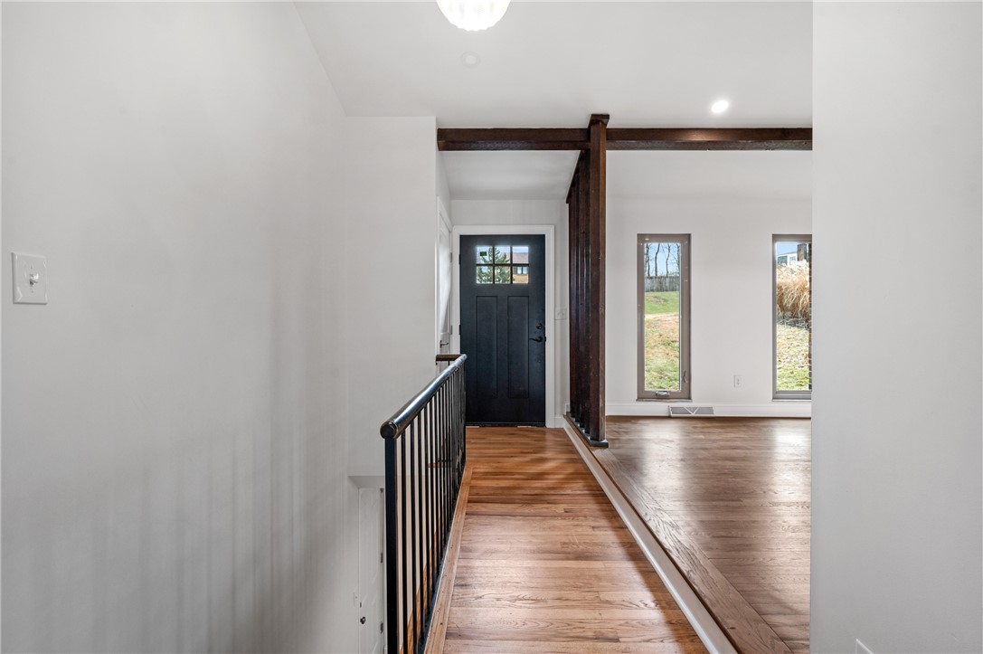 31 Collinwood Dr