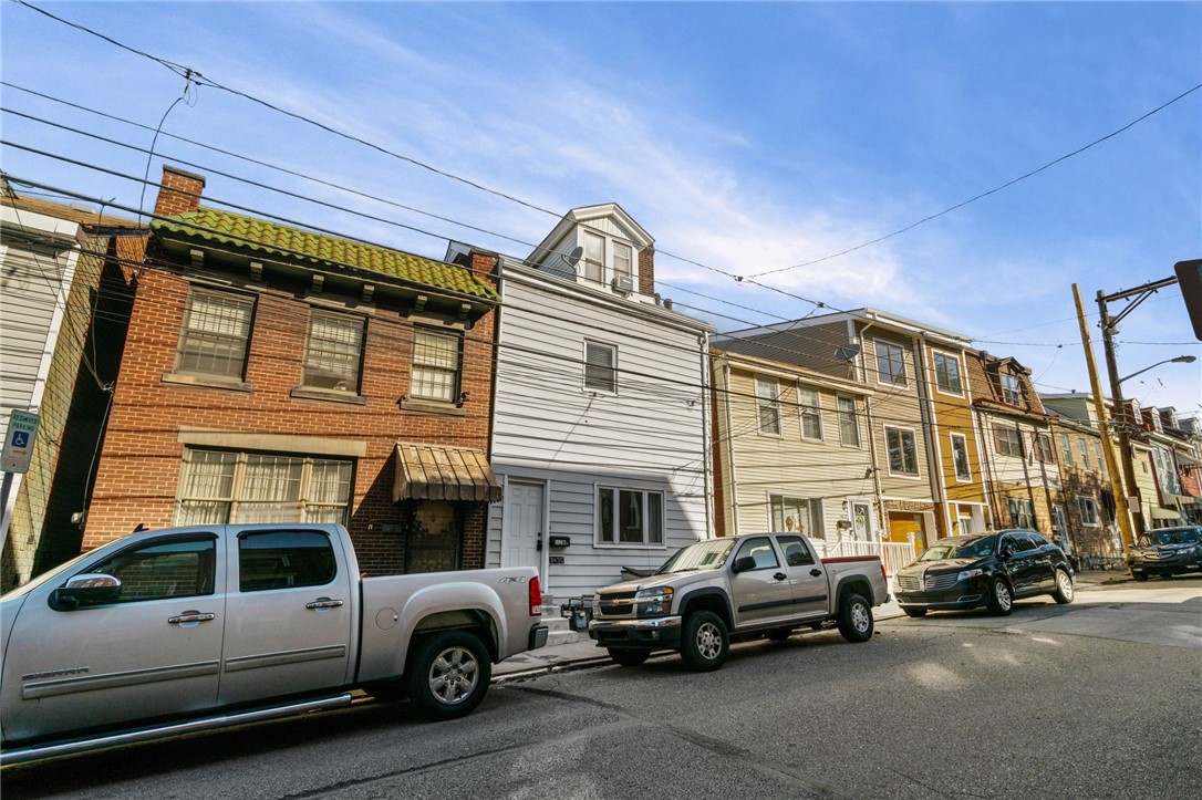 3435 Denny Street