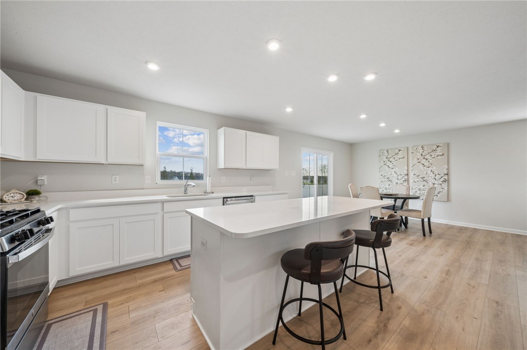 418 Coventry Ct