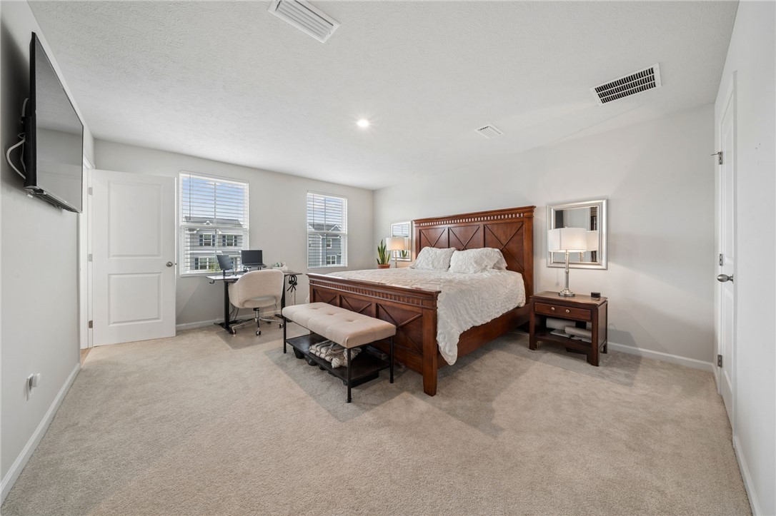 418 Coventry Ct