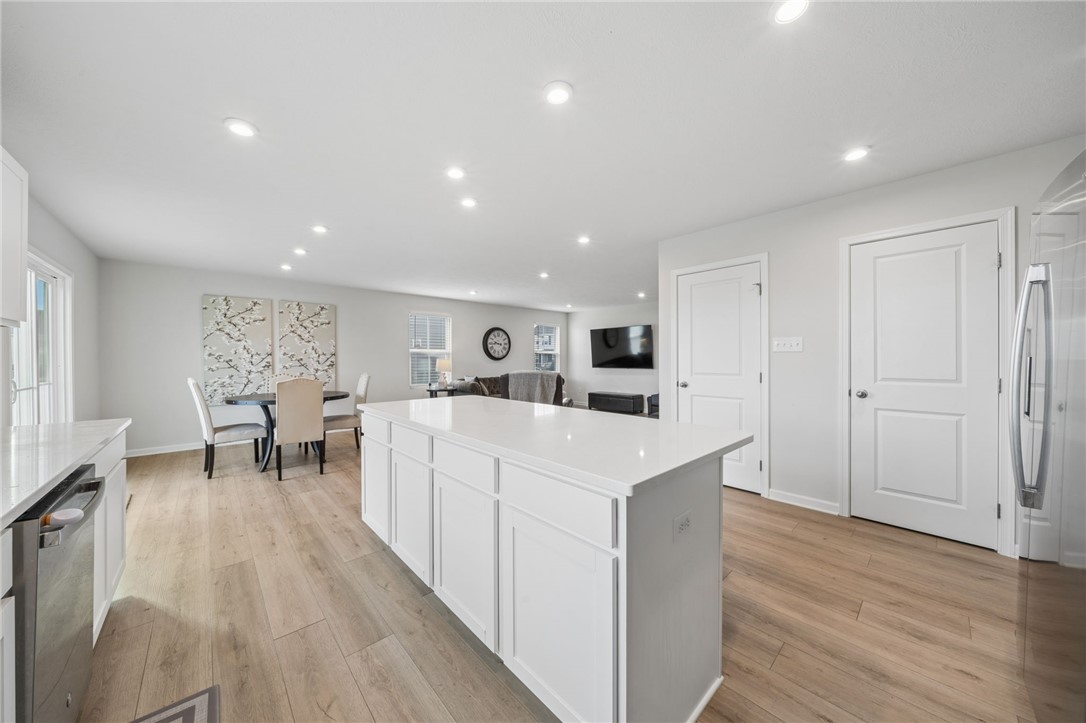 418 Coventry Ct