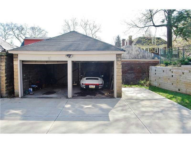 1523 S Negley